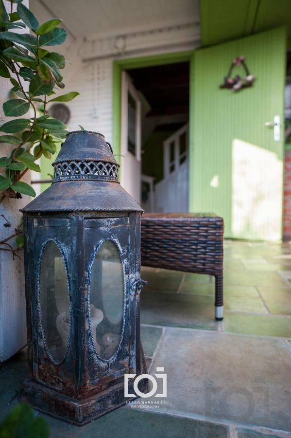 Green Chalet Hotel Veresegyhaz Ngoại thất bức ảnh