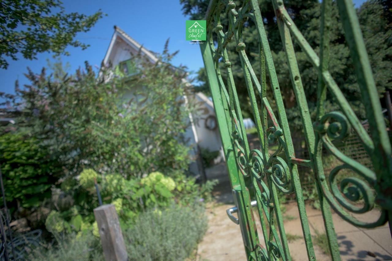 Green Chalet Hotel Veresegyhaz Ngoại thất bức ảnh